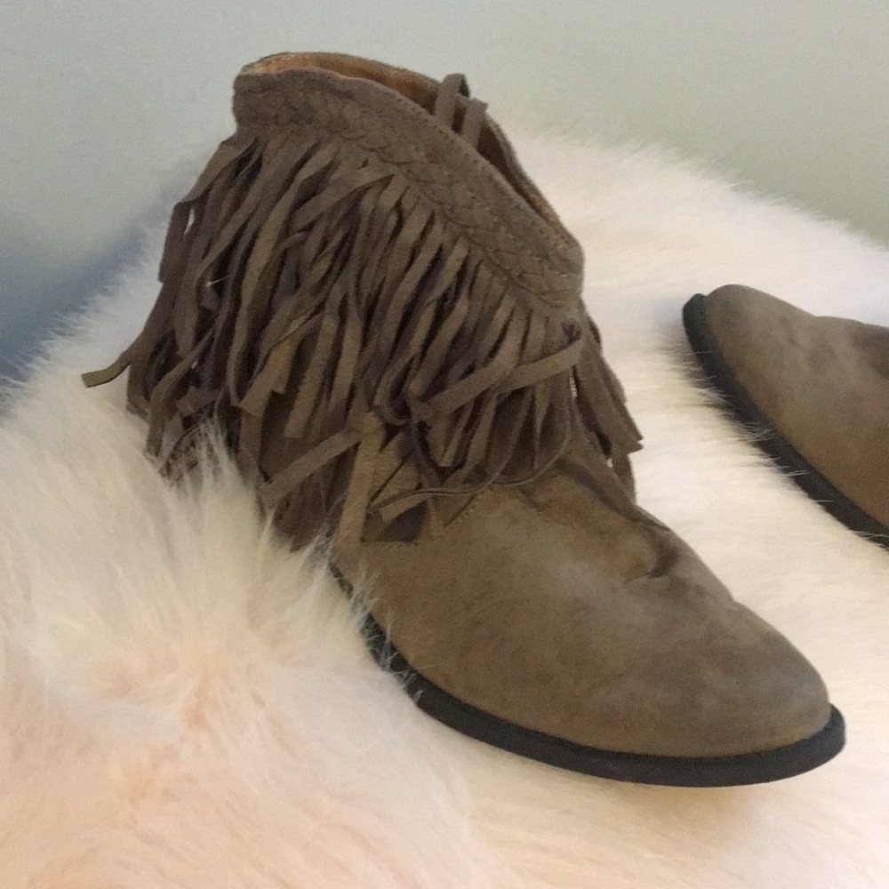 Rustic Booties - Picture 2 of 2